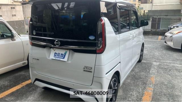 Nissan ROOX 2021-11 8282022-12