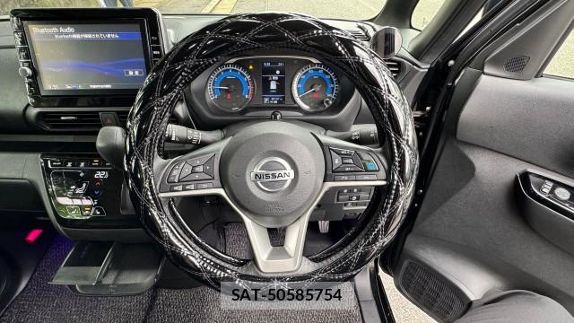 Nissan ROOX 2022-05 8282127-16
