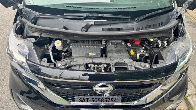 Nissan ROOX 2022-05 8282127-7
