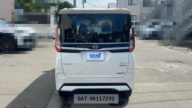 Nissan ROOX 2024-06 8282130-1