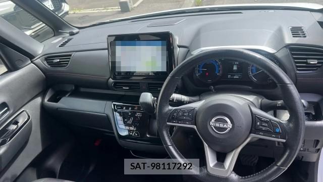 Nissan ROOX 2024-06 8282130-2