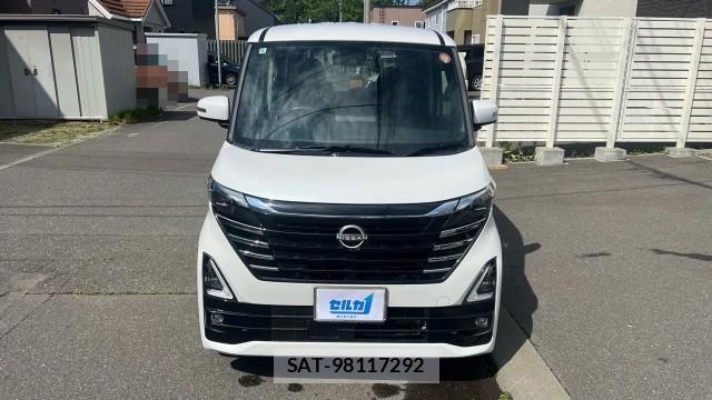 Nissan ROOX 2024-06 8282130-9