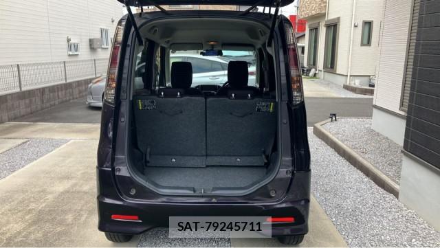 Nissan ROOX 2012-07 8282234-17