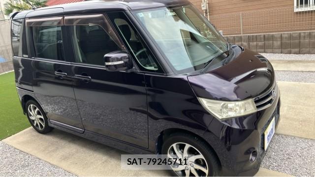 Nissan ROOX 2012-07 8282234-3