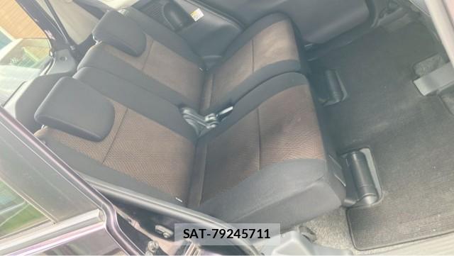 Nissan ROOX 2012-07 8282234-6