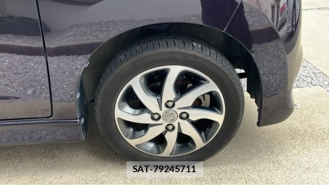 Nissan ROOX 2012-07 8282234-8