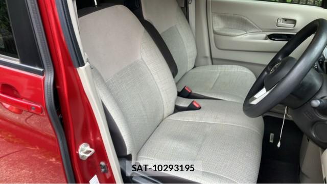 Nissan ROOX 2021-09 8282387-5