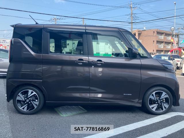 Nissan ROOX 2020-10 8282925-3