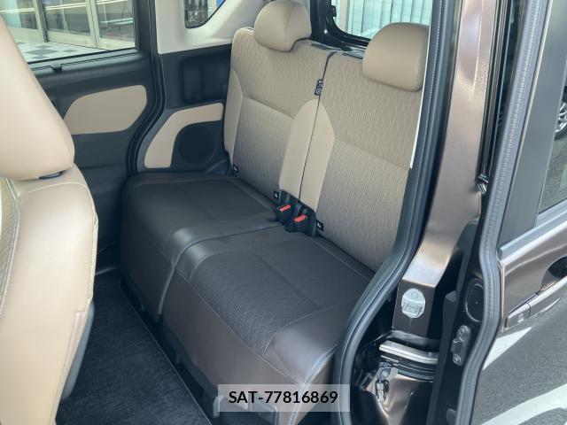 Nissan ROOX 2020-10 8282925-6