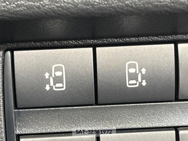 Nissan ROOX 2024-02 8283147-4