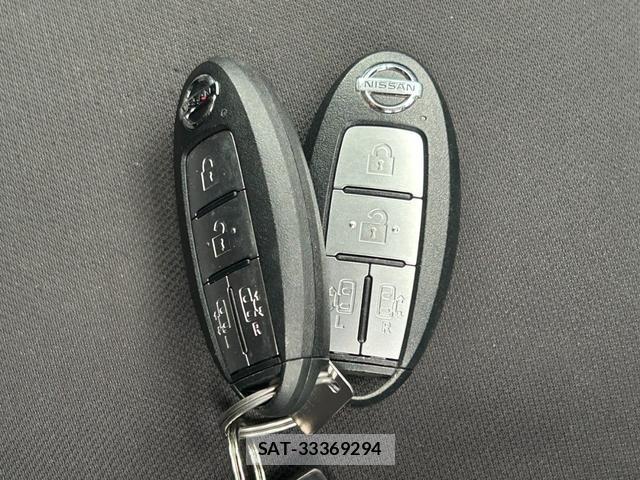 Nissan ROOX 2022-06 8283195-7