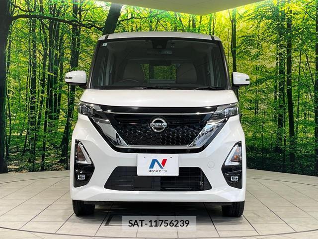 Nissan ROOX 2021-08 8283649-13