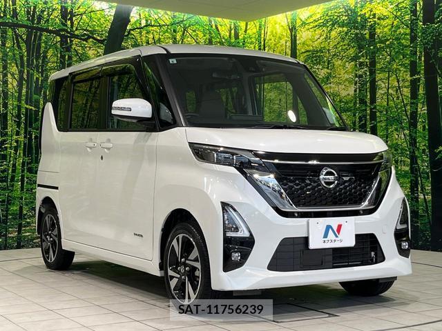 Nissan ROOX 2021-08 8283649-15