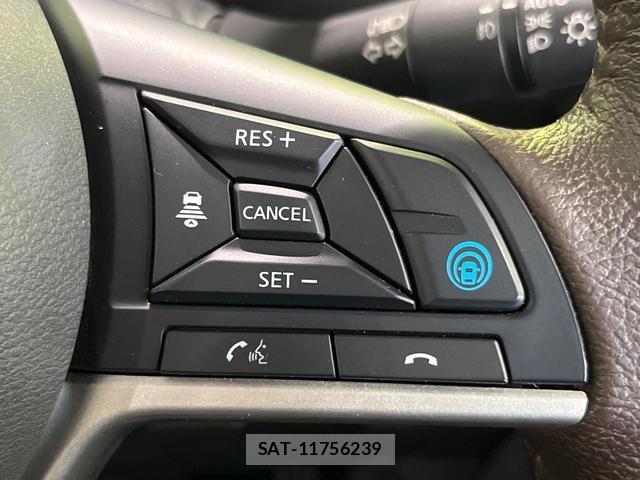 Nissan ROOX 2021-08 8283649-5