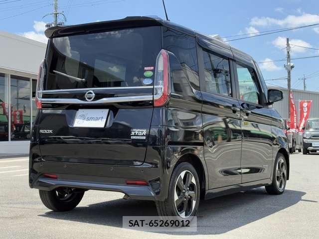 Nissan ROOX 2021-03 8283683-4