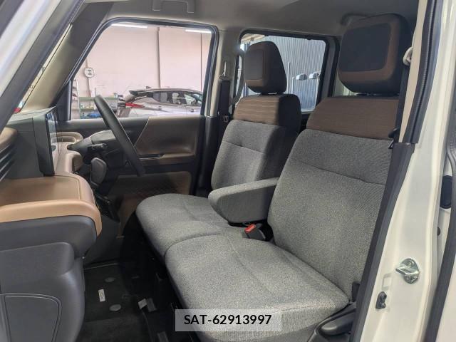 Nissan ROOX 2025-10 8284615-16
