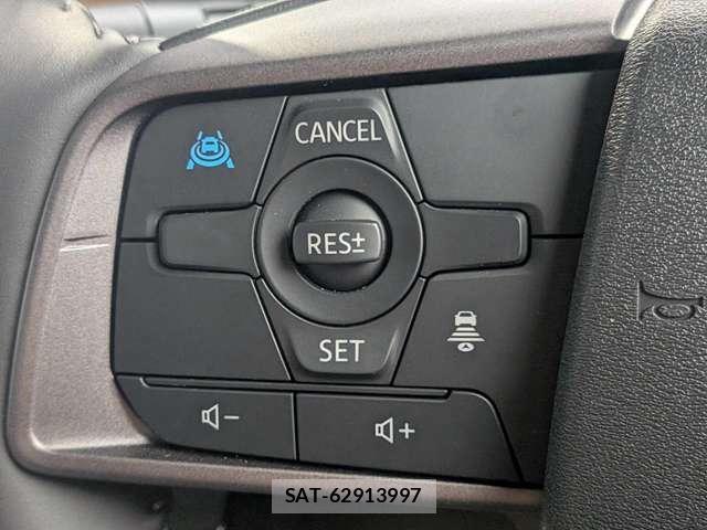Nissan ROOX 2025-10 8284615-4