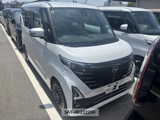 Nissan ROOX 2023-08 8285384-0