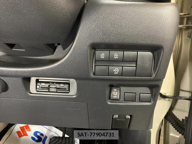 Nissan ROOX 2022-02 8285549-4