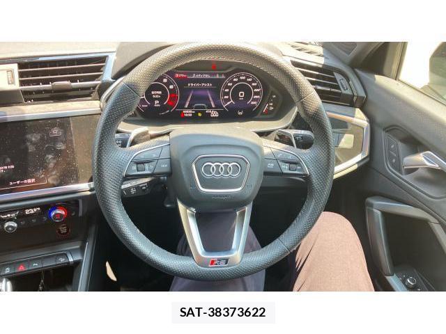 Audi RS Q3 2021-03 8284229-12