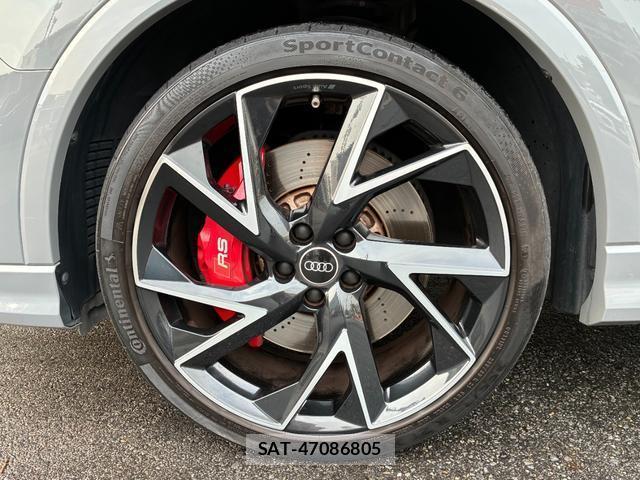 Audi RS Q3 2022-06 8285097-11