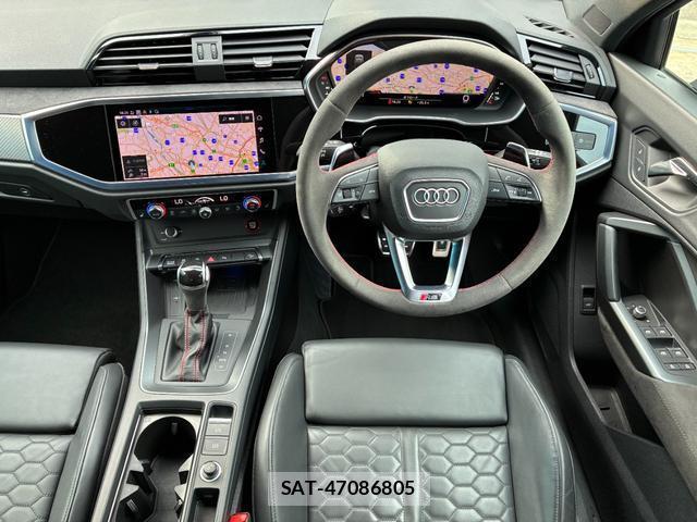 Audi RS Q3 2022-06 8285097-12
