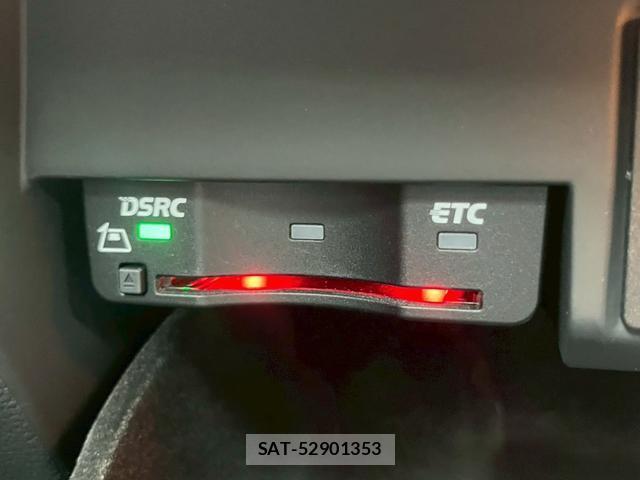 Audi RS5 2017-12 8284069-12