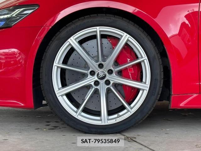 Audi RS6 2023-02 8280419-19