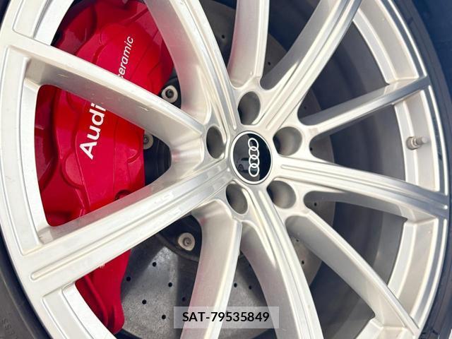 Audi RS6 2023-02 8280419-8