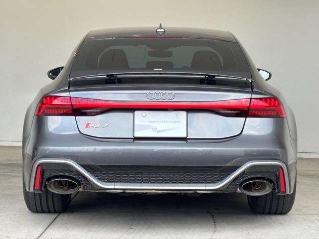 Audi RS7 2023-10 8280420-18