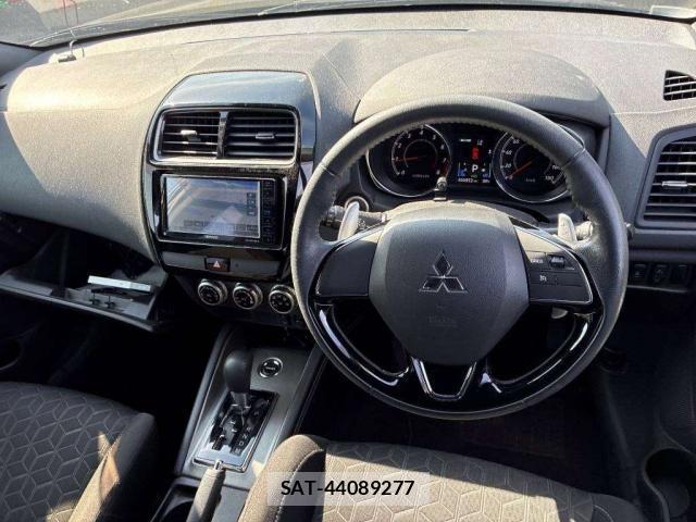 Mitsubishi RVR 2020-04 8276950-2
