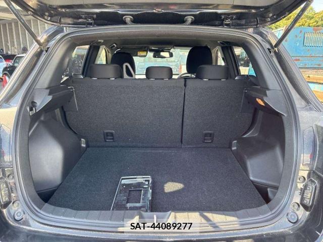 Mitsubishi RVR 2020-04 8276950-5
