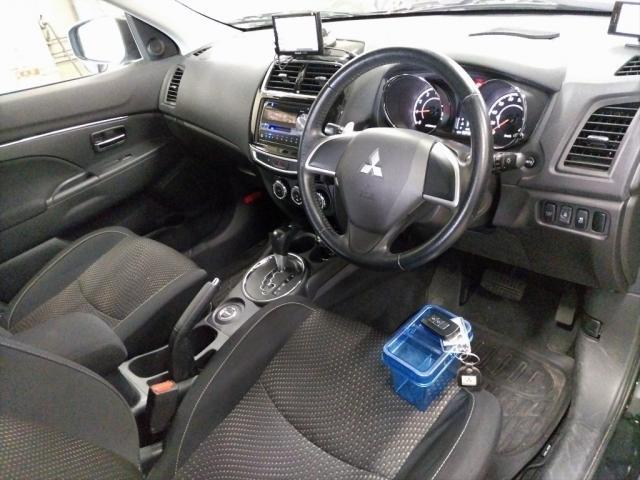 Mitsubishi RVR 2014-06 8278549-2