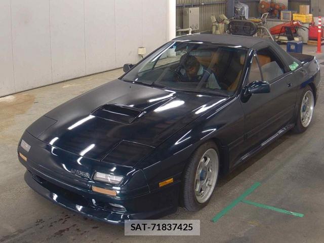 Mazda RX-7 2021-09 8283097-4