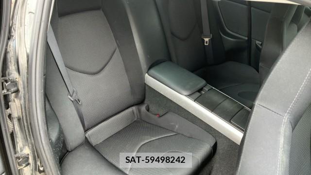 Mazda RX-8 2008-03 8281016-6