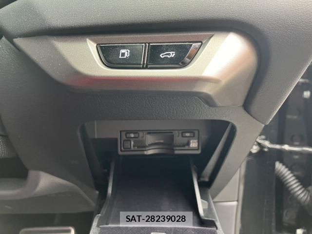 Lexus RX 2023-12 8276842-13