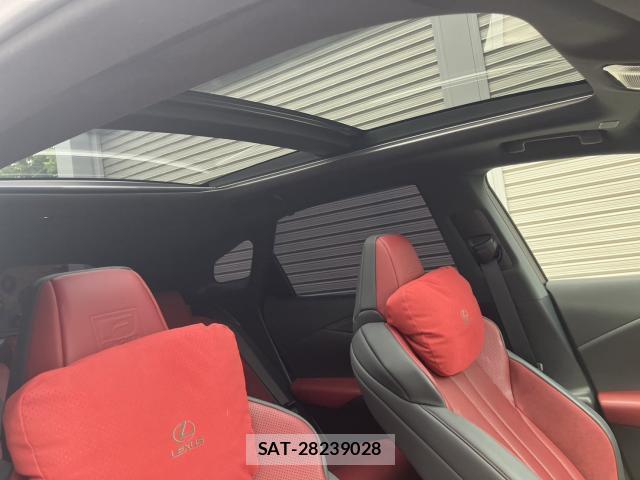 Lexus RX 2023-12 8276842-6