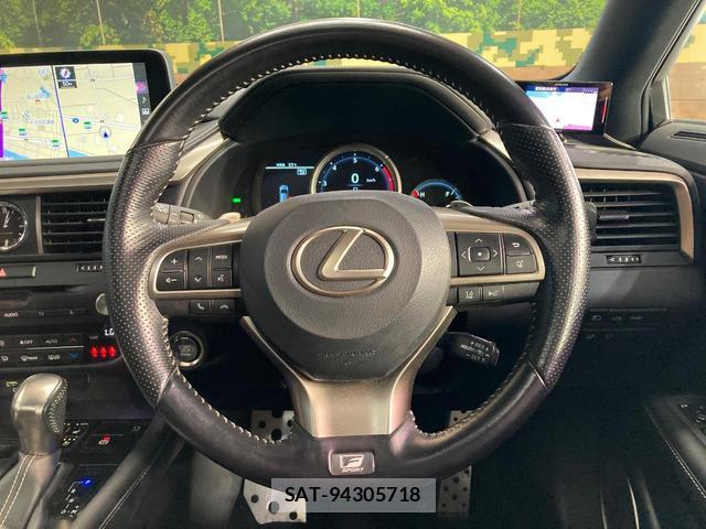 Lexus RX 2021-07 8277636-10