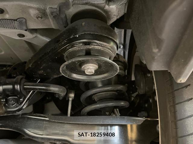 Lexus RX 2018-01 8279785-19