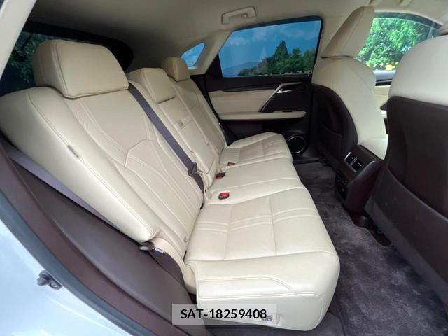 Lexus RX 2018-01 8279785-8