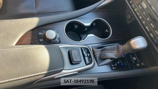 Lexus RX 2018-12 8280501-14