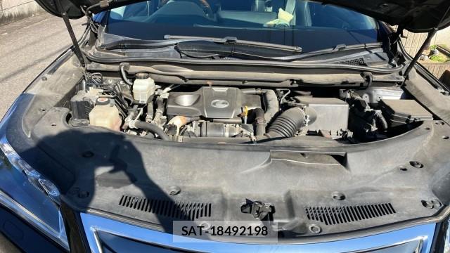 Lexus RX 2018-12 8280501-7