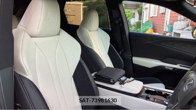 Lexus RX 2025-05 8280526-5