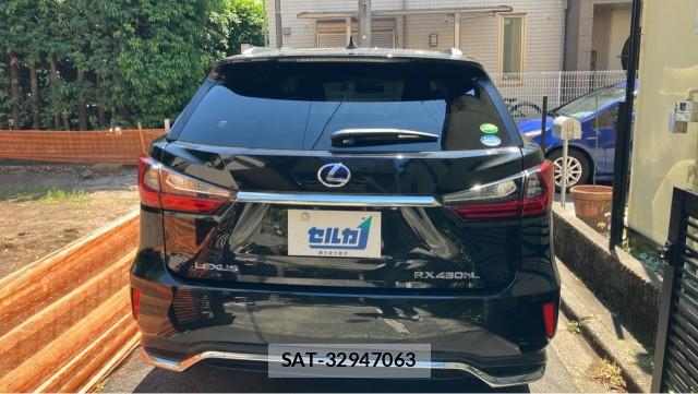Lexus RX 2018-06 8280596-1