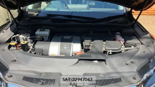 Lexus RX 2018-06 8280596-7