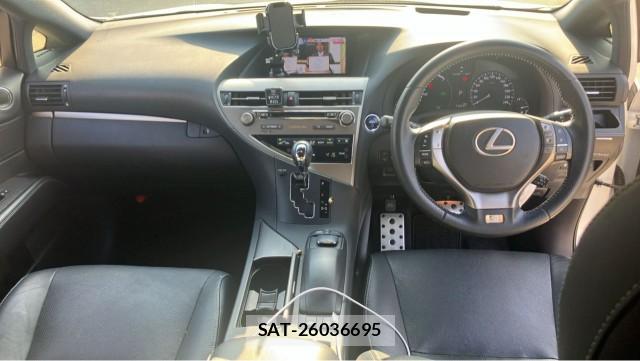 Lexus RX 2012-11 8280635-2