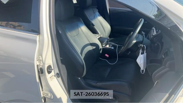 Lexus RX 2012-11 8280635-5