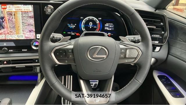 Lexus RX 2025-12 8280867-16