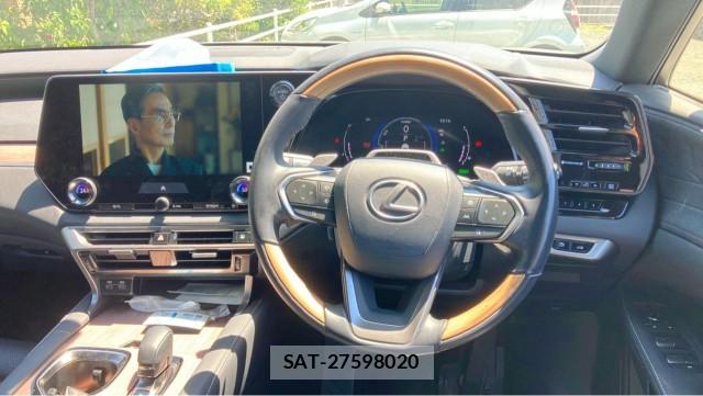 Lexus RX 2024-05 8280891-16