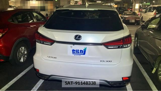 Lexus RX 2021-08 8281402-1